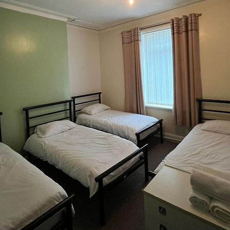 Arthurs Hill Newcastle, Free Parking Fully Equipped Kitchen 4 Bedrooms, Near City Centre Экстерьер фото