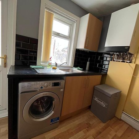 Arthurs Hill Newcastle, Free Parking Fully Equipped Kitchen 4 Bedrooms, Near City Centre Экстерьер фото