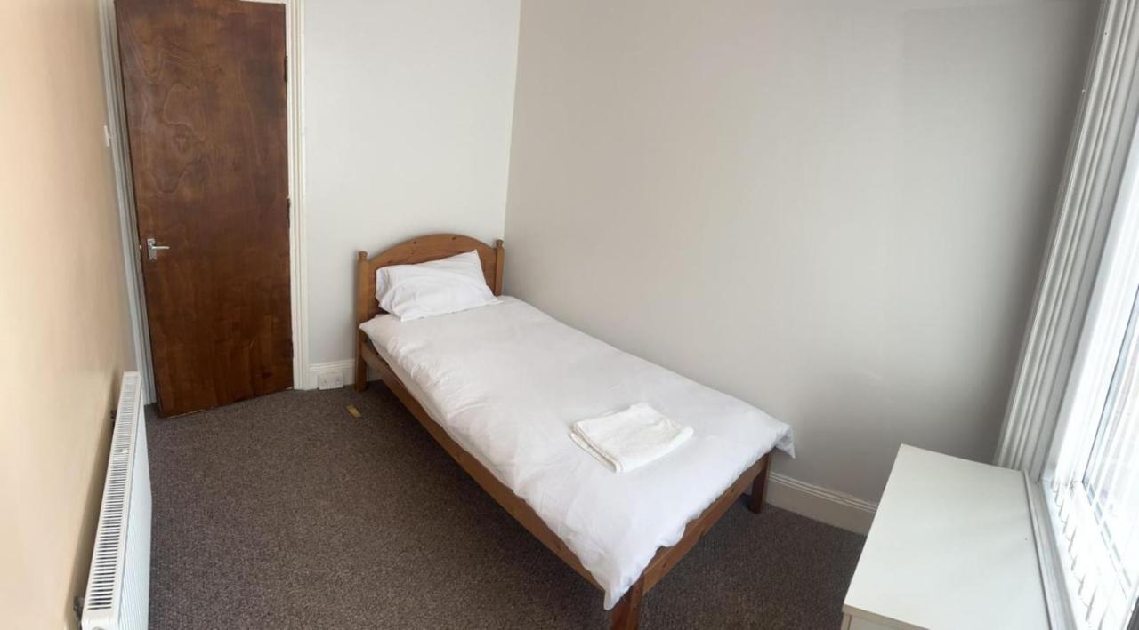 Arthurs Hill Newcastle, Free Parking Fully Equipped Kitchen 4 Bedrooms, Near City Centre Экстерьер фото