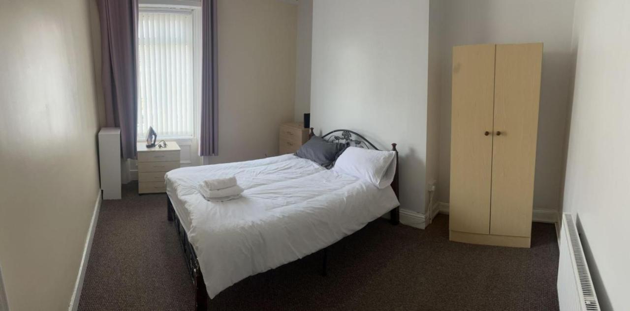 Arthurs Hill Newcastle, Free Parking Fully Equipped Kitchen 4 Bedrooms, Near City Centre Экстерьер фото