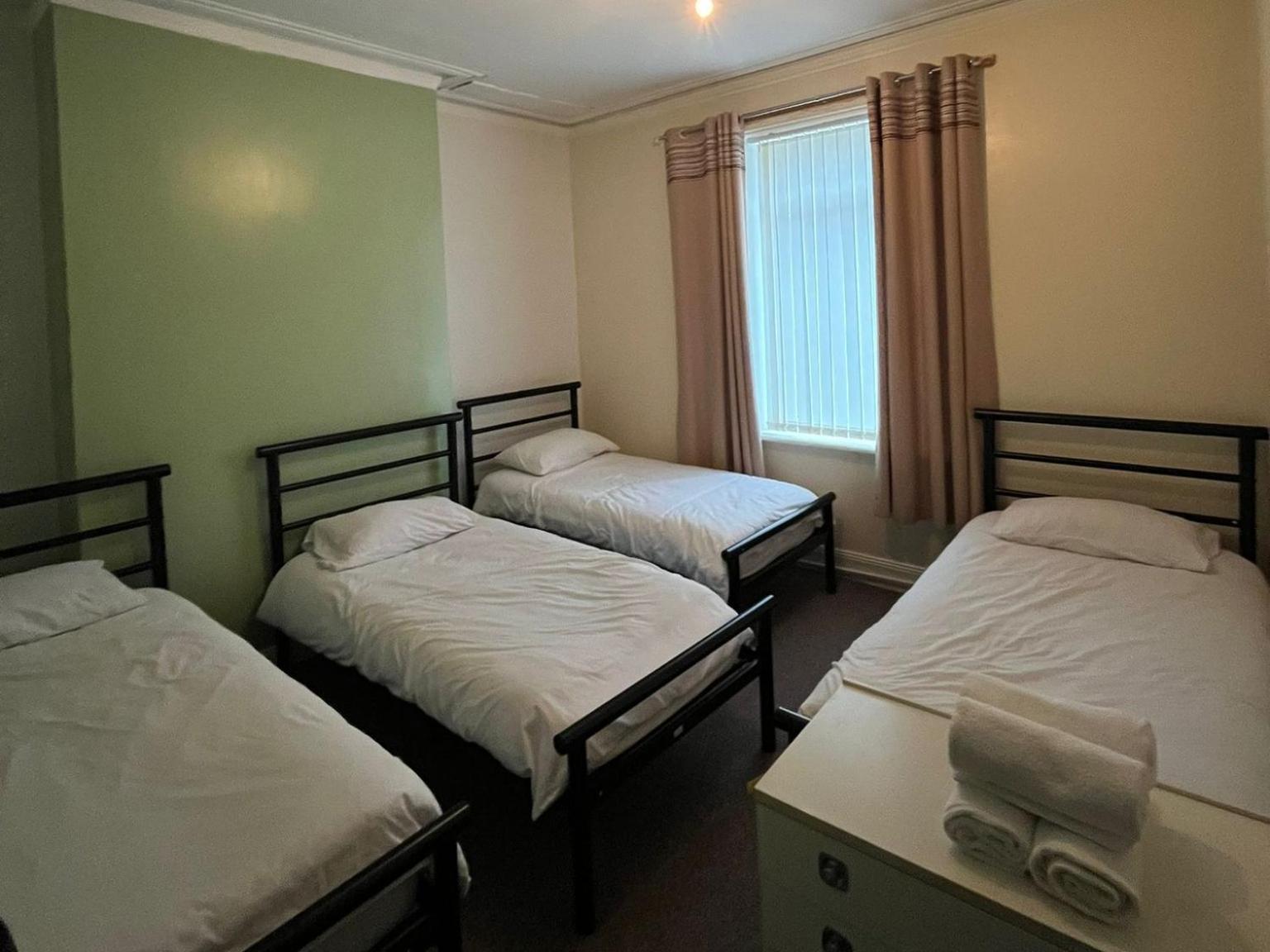 Arthurs Hill Newcastle, Free Parking Fully Equipped Kitchen 4 Bedrooms, Near City Centre Экстерьер фото